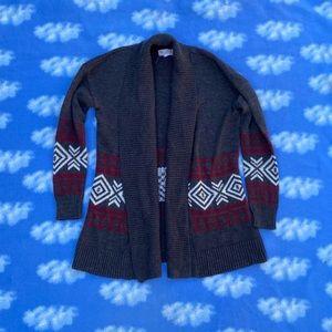 Sweater Shawl with Geometric Design